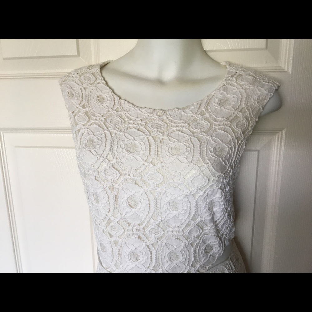 Kimchi Blue Sleeveless White Dress Sz 4